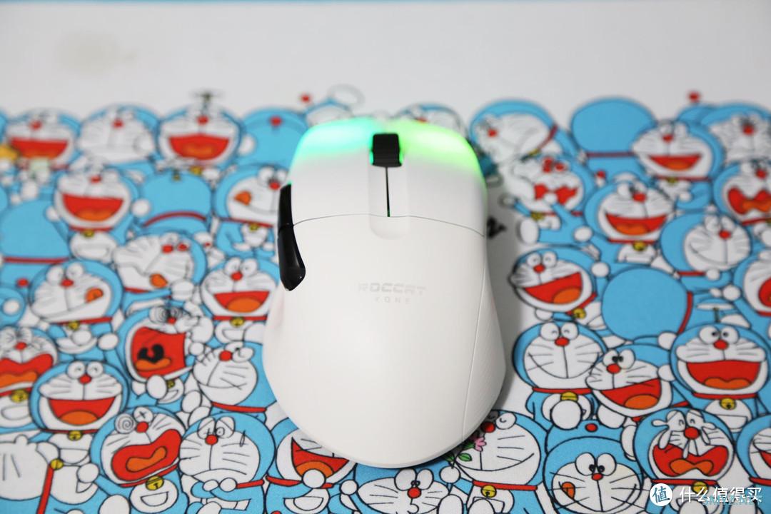 心手合一 统治战场 冰豹(ROCCAT)魔幻豹KONE PRO AIR鼠标测评
