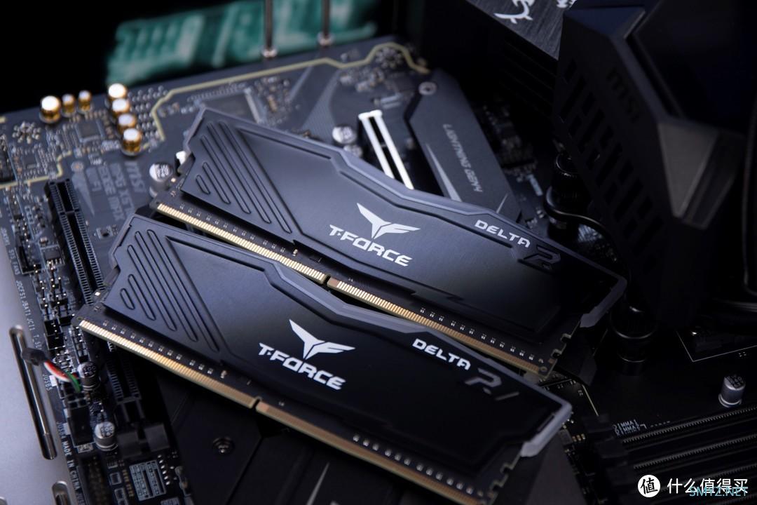 PC硬件及整机 篇三十八：频率直上4600MHz，看齐DDR5内存，这款DDR4电竞内存性能不弱