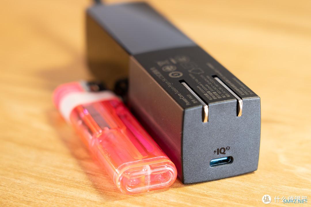 能给自己充电的充电宝？安克AnkerPD20W能量棒/移动电源使用体验