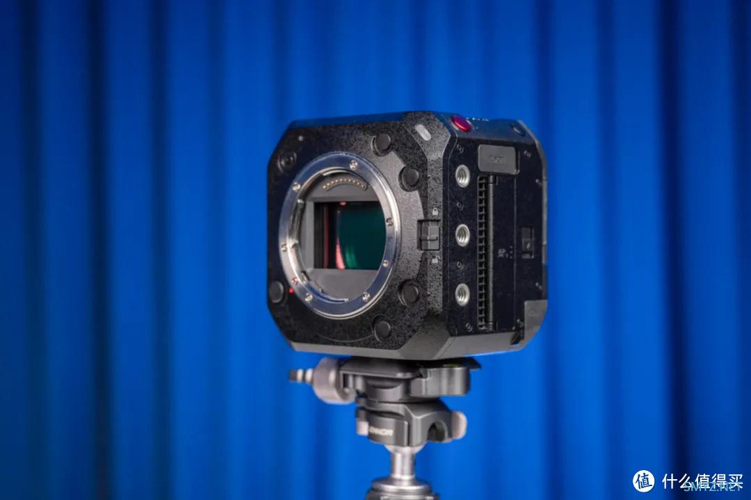 松下BS1H 全画幅模块化摄像机 松下BS1H 全画幅模块化摄像机