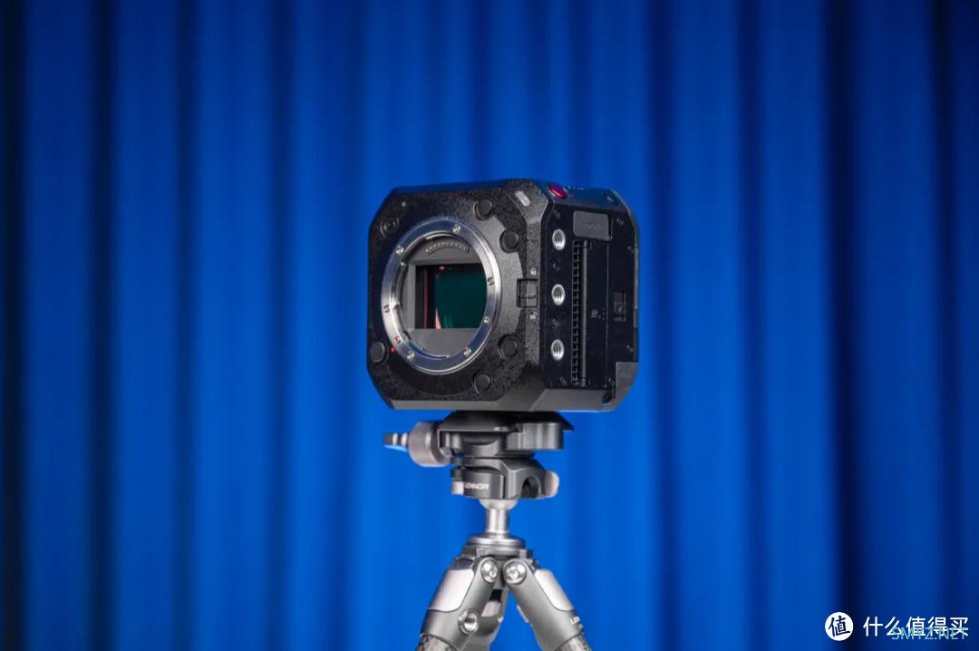 松下BS1H 全画幅模块化摄像机 松下BS1H 全画幅模块化摄像机