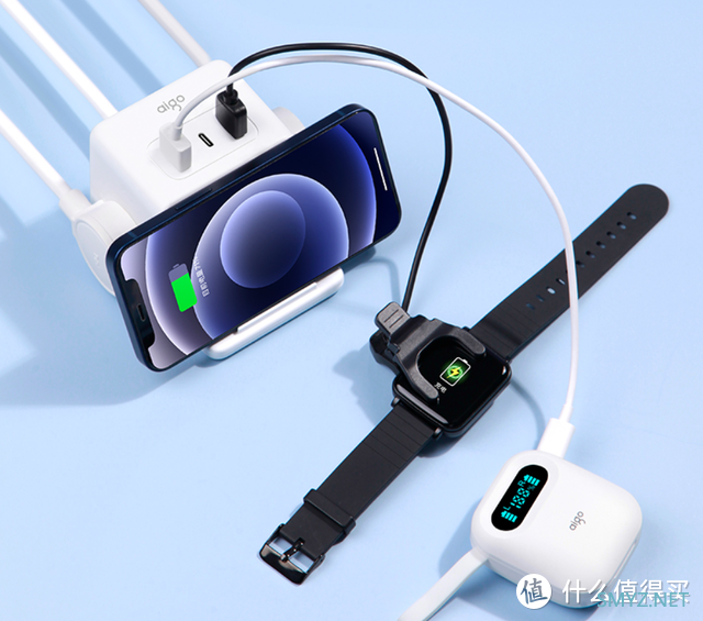 aigo立式无线充插座：以一抵六，支持iPhone 20W PD快充
