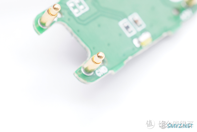 蓝牙5.2，游戏低延迟模式，18h长续航，Redmi Buds 3青春版拆解报告