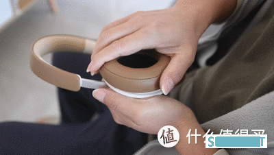 戴着达尼IO-6头戴式蓝牙耳机，停下脚步，好好听歌！