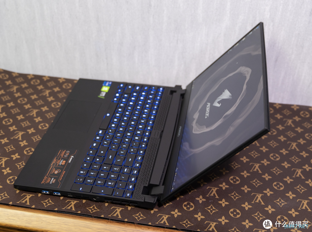 鱼和熊掌可以兼得，AORUS 15P XD测评
