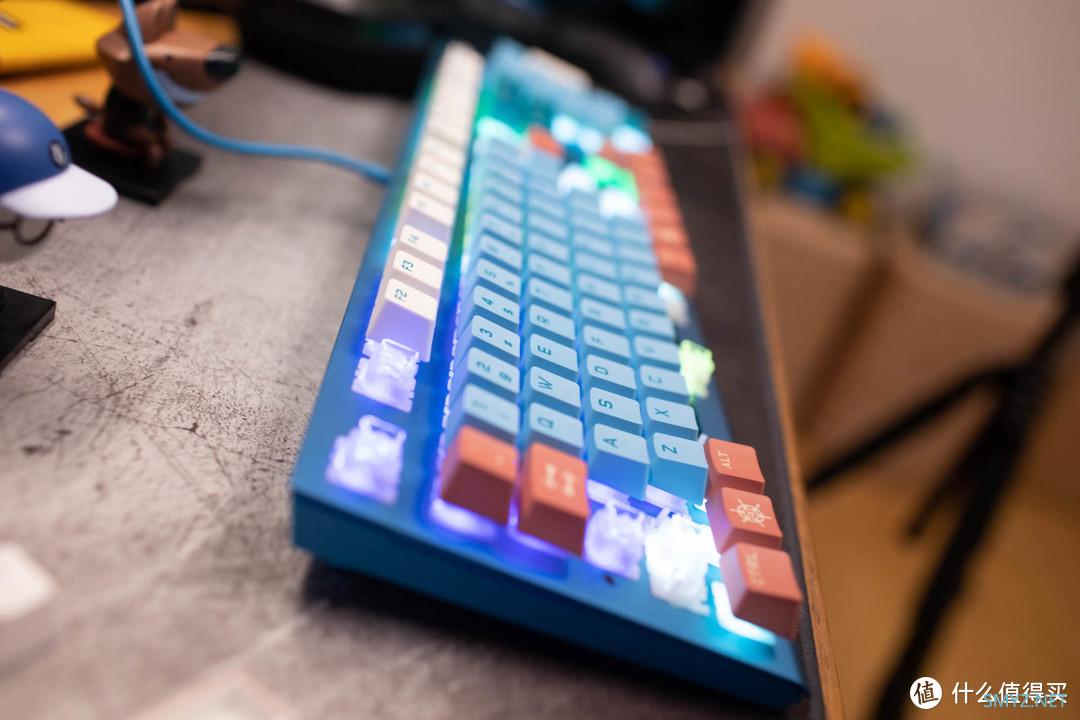 主题配色,做工依然完美,海盗船碧蓝之海机械键盘使用体验 主题配色,做工依然完美,海盗船碧蓝之海机械键盘使用体验