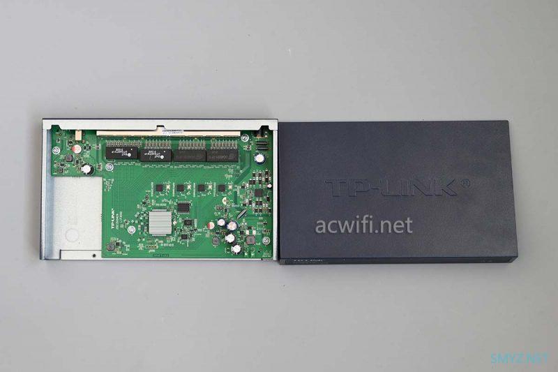 TP-LINK TL-R5408PE-AC拆机， 有四个2.5G POE