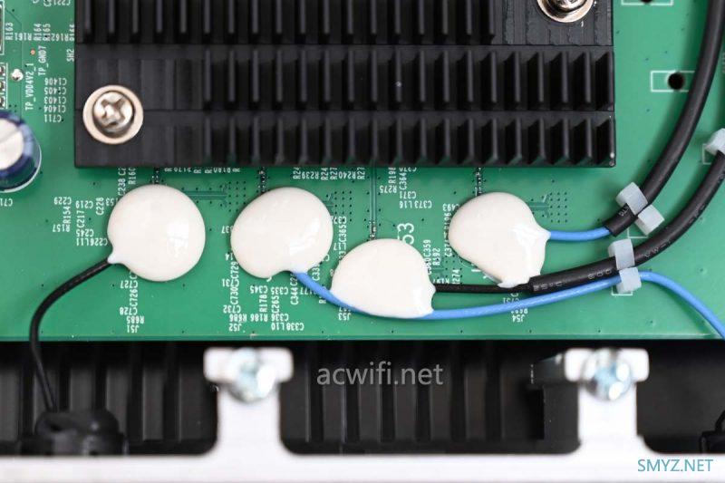 企业级无线路由器TP-LINK TL-XVR5400L易展版拆机