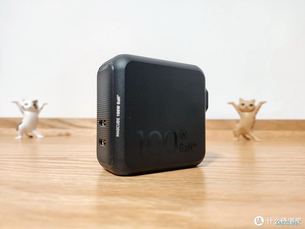 不仅仅是快，AOHI Magcube PD 100W 氮化镓充电器体验