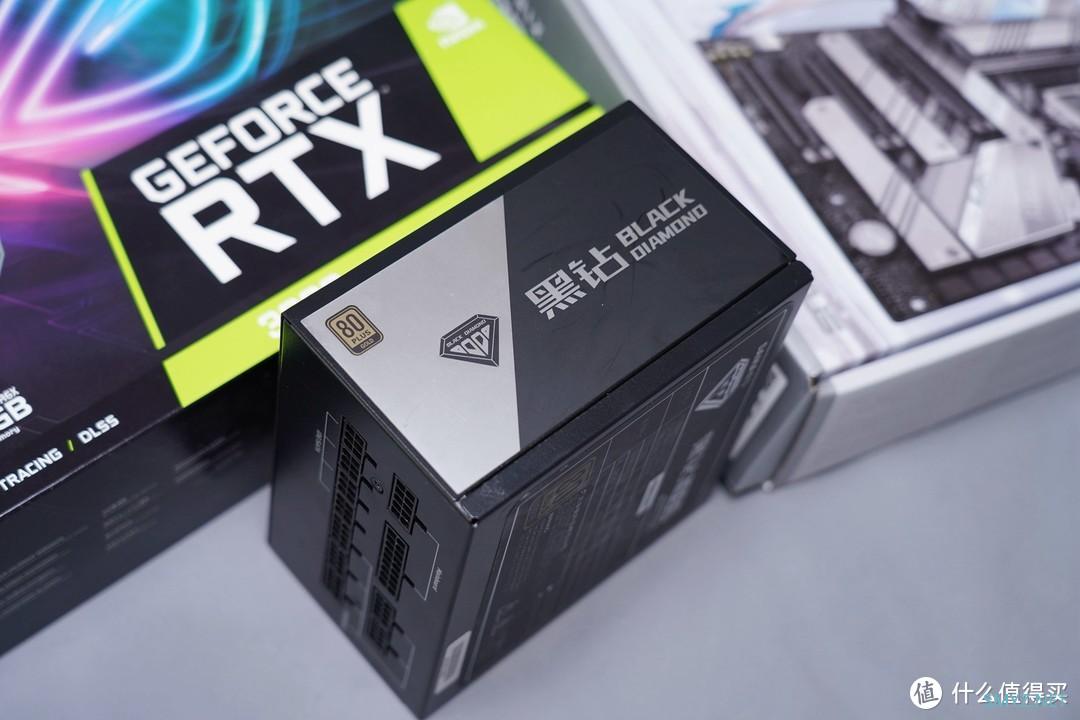 【老黄搞机篇一百零二】全面迎战高阶市场,先马黑钻1000W为配置提供“最强心” 【老黄搞机篇一百零二】全面迎战高阶市场,先马黑钻1000W为配置提供“最强心”