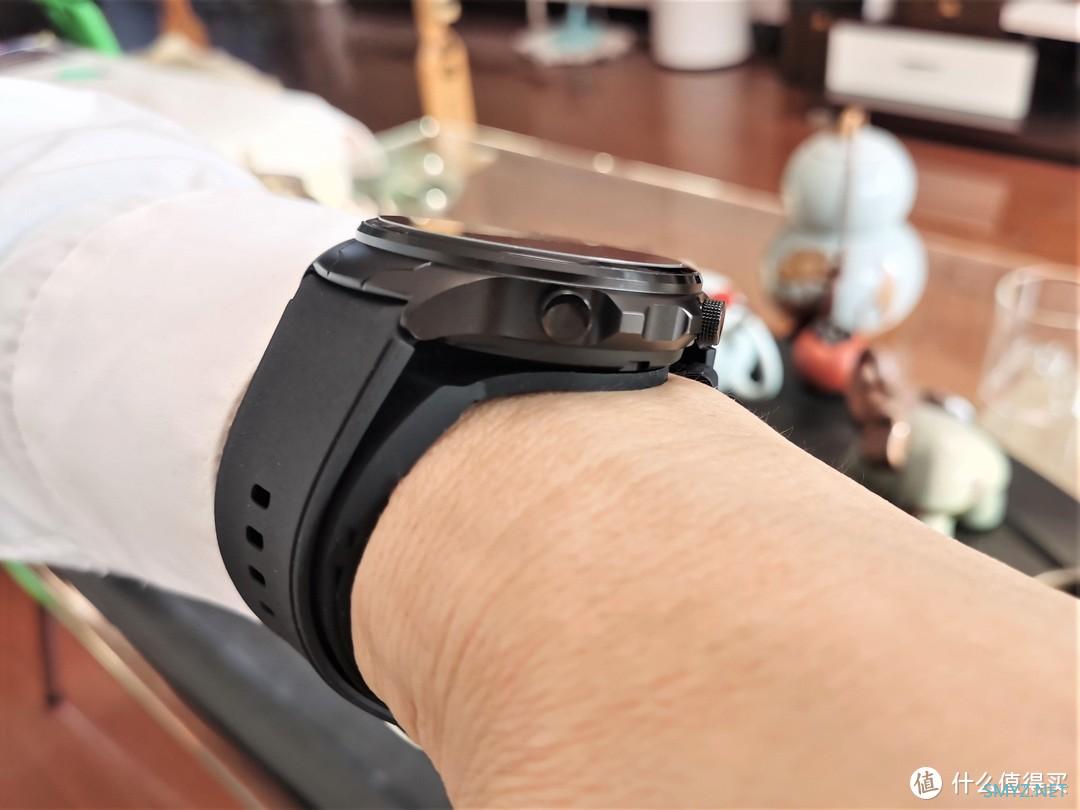 领先华为、小米发布的智能血压检测手表——dido E39S Pro