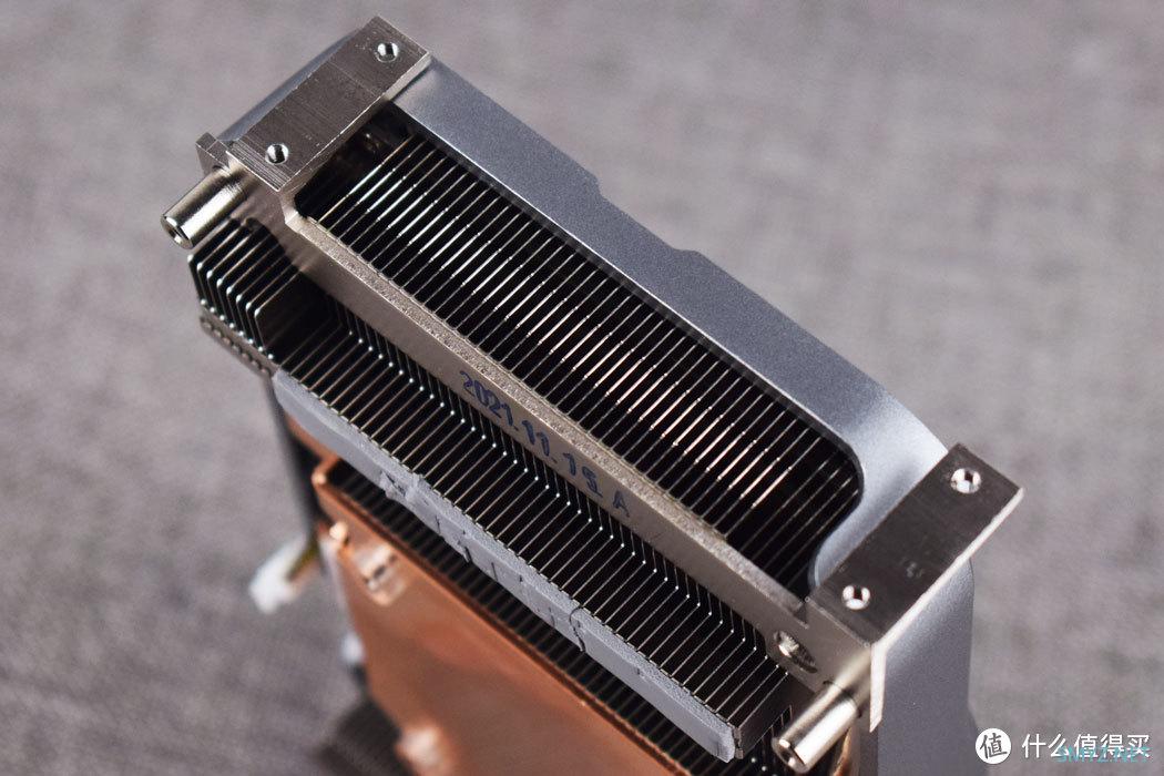ITX平台的metal gear，影驰RTX3050金属大师Mini开箱试玩