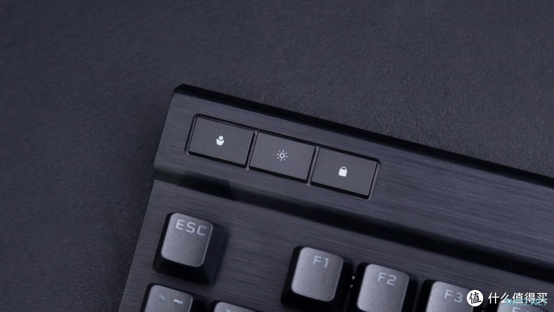 美商海盗船K70 RGB PRO游戏机械键盘评测：趋近完美？