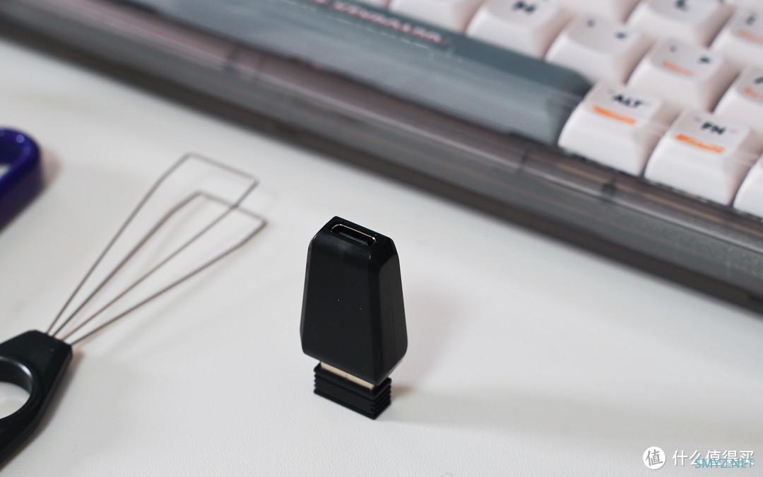 猫宅聊外设 篇七：好看好用，值得一玩，Darmoshark K7-Pro 三模键盘