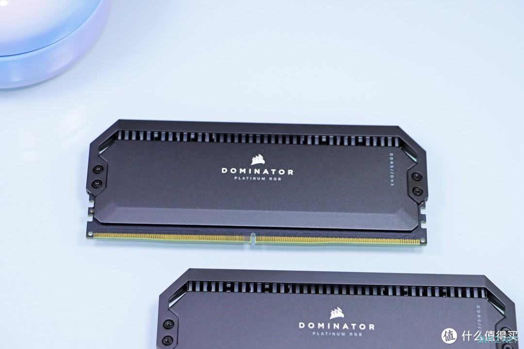 流光魅影 篇七十五：美商海盗船 白金统治者RGB DDR5 5600 16G*2 内存条上手实测