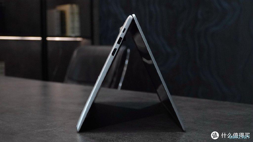 荣耀MagicBook X 15 2022版新笔记本,15.6英寸在家办公、上网课必备 荣耀MagicBook X 15 2022版新笔记本,15.6英寸在家办公、上网课必备