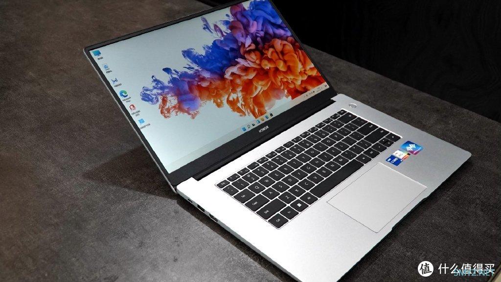 荣耀MagicBook X 15 2022版新笔记本,15.6英寸在家办公、上网课必备 荣耀MagicBook X 15 2022版新笔记本,15.6英寸在家办公、上网课必备