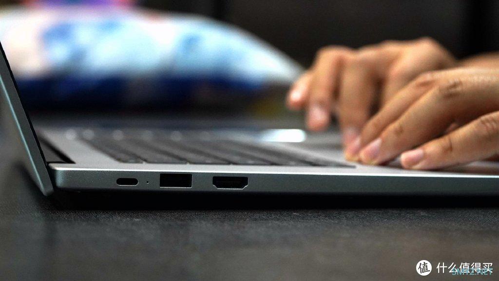 荣耀MagicBook X 15 2022版新笔记本,15.6英寸在家办公、上网课必备 荣耀MagicBook X 15 2022版新笔记本,15.6英寸在家办公、上网课必备