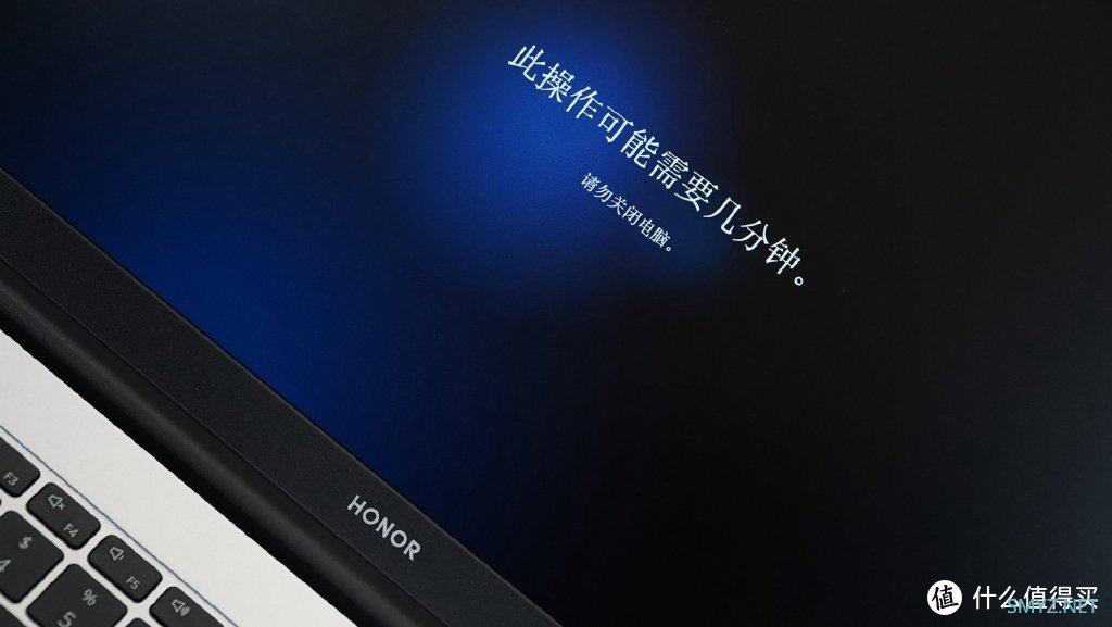 荣耀MagicBook X 15 2022版新笔记本,15.6英寸在家办公、上网课必备 荣耀MagicBook X 15 2022版新笔记本,15.6英寸在家办公、上网课必备