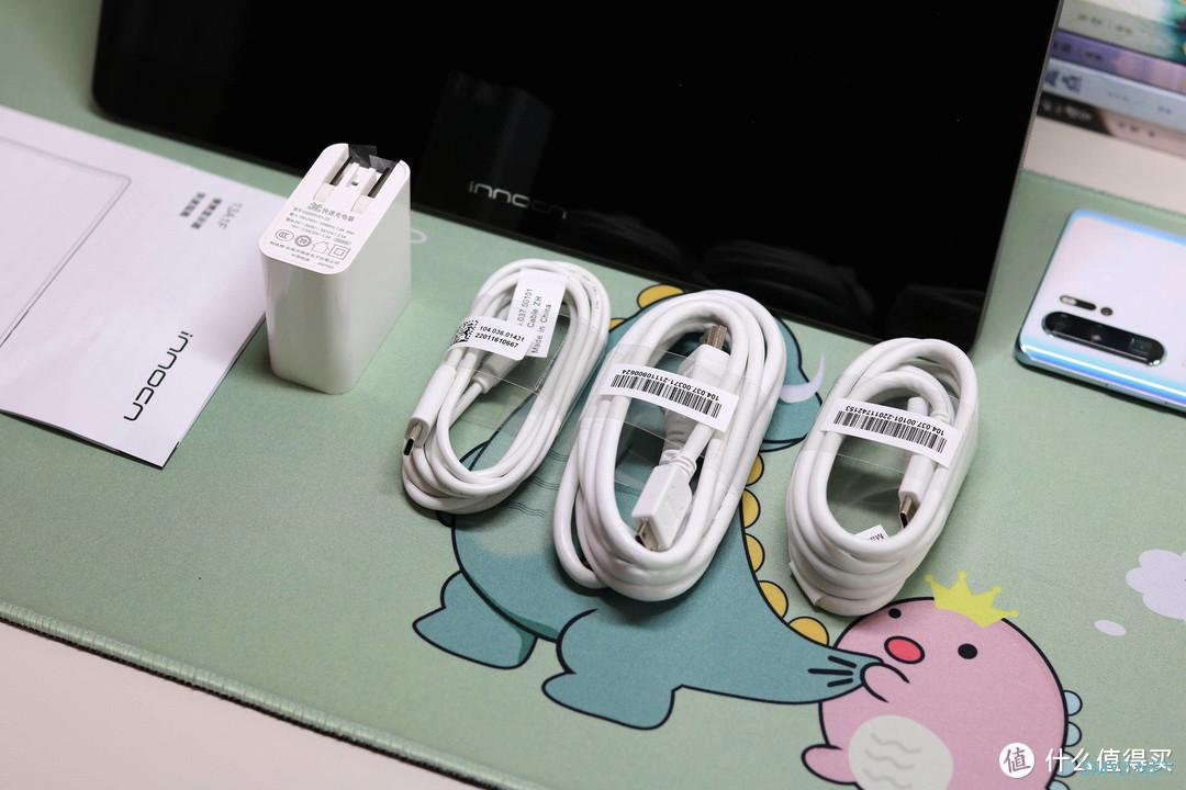 电子数码 篇七：手机秒变随身电脑，INNOCN便携屏13A1F评测，双TypeC接口仅重520g