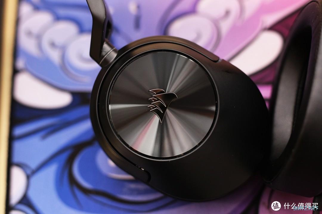 轻量化,带声卡 海盗船HS55 SURROUND耳机 轻量化,带声卡 海盗船HS55 SURROUND耳机