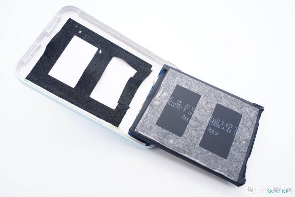 拆解报告:ANKER安克7.5W磁吸无线充移动电源A1610 拆解报告:ANKER安克7.5W磁吸无线充移动电源A1610