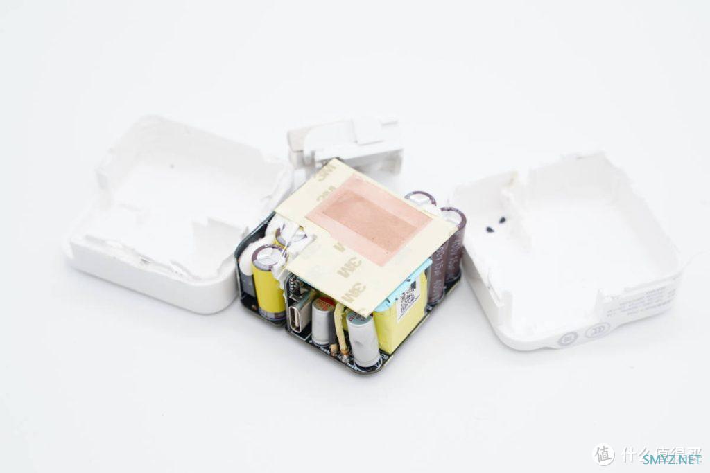 拆解报告：CukTech酷科65W PD快充氮化镓充电器AC65011SF