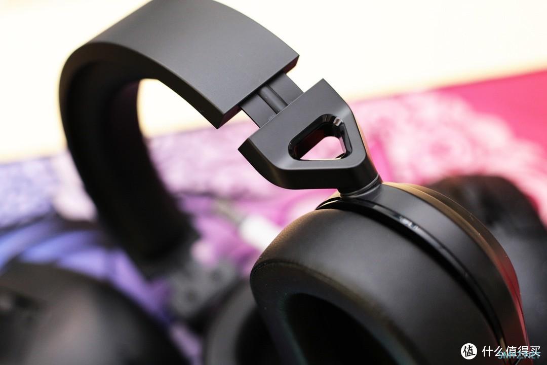 轻量化,带声卡 海盗船HS55 SURROUND耳机 轻量化,带声卡 海盗船HS55 SURROUND耳机