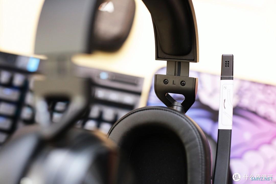 轻量化,带声卡 海盗船HS55 SURROUND耳机 轻量化,带声卡 海盗船HS55 SURROUND耳机