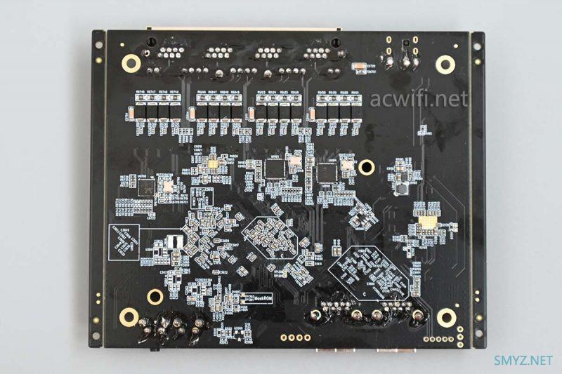 电犀牛R68s双2.5G四网口软路由拆机和小包性能测试