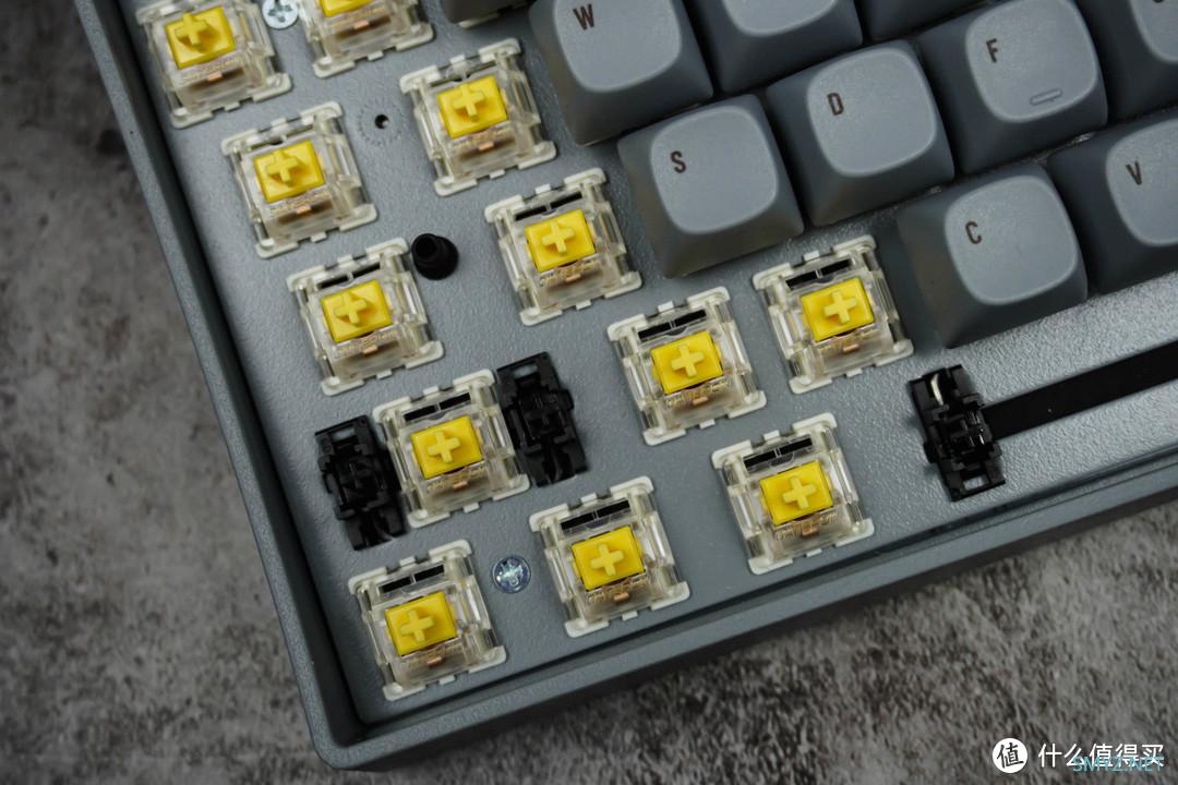 辉煌只能靠自己 篇七十六:这次全面精彩!Lofree洛斐小翘百键“水泥灰”键盘深度体验 辉煌只能靠自己 篇七十六:这次全面精彩!Lofree洛斐小翘百键“水泥灰”键盘深度体验