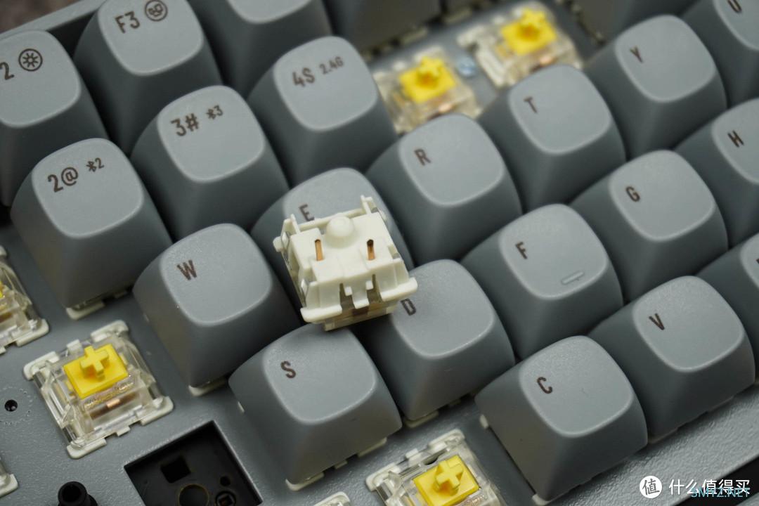 辉煌只能靠自己 篇七十六:这次全面精彩!Lofree洛斐小翘百键“水泥灰”键盘深度体验 辉煌只能靠自己 篇七十六:这次全面精彩!Lofree洛斐小翘百键“水泥灰”键盘深度体验