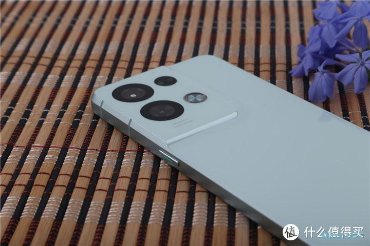 竹摇清影罩幽窗 OPPO Reno8 Pro+再次进化