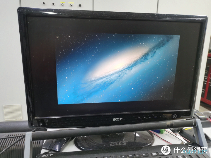 图吧的日常 篇二百九十一：Acer H213H显示器测评（23寸1080P 70% NTSC CCFL VGA DVI HDMI内置扬声器）