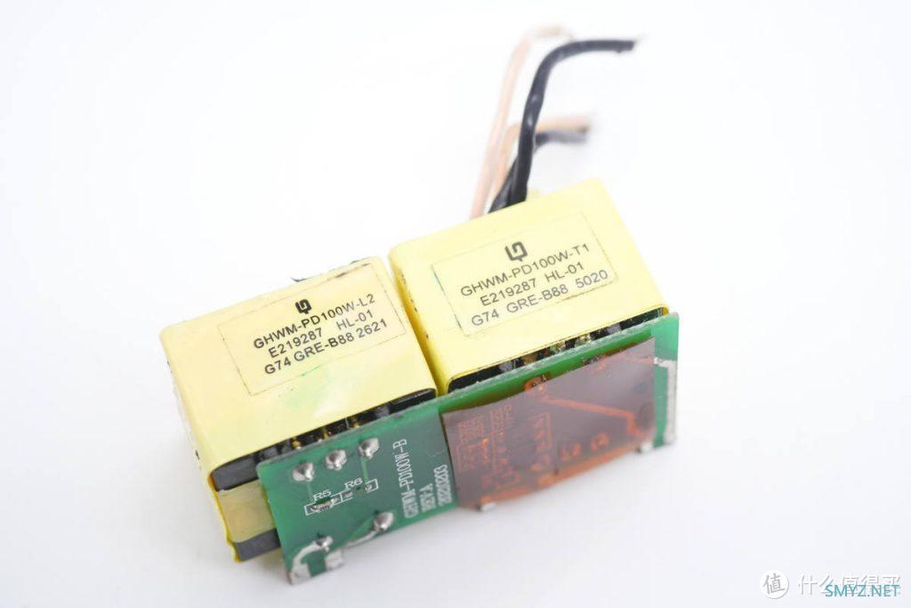 拆解报告：哈曼InfinityLAB 100W 2A2C氮化镓充电器ILINC100W
