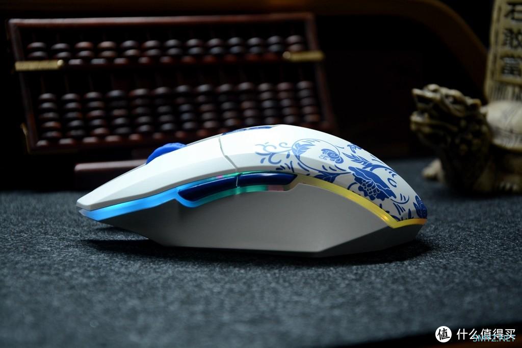 外设Show 篇九十九：当数码遇到青花瓷，达尔优EM910Pro釉下青双模鼠标开箱