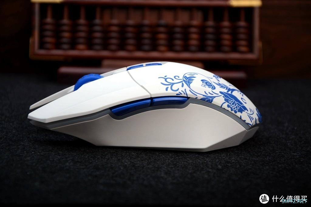 外设Show 篇九十九：当数码遇到青花瓷，达尔优EM910Pro釉下青双模鼠标开箱