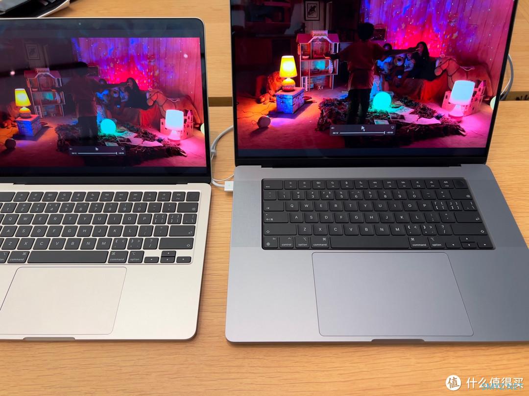 体验到M2 MacBook Air真机：轻薄本苹果已经通关了，对手还在新手村