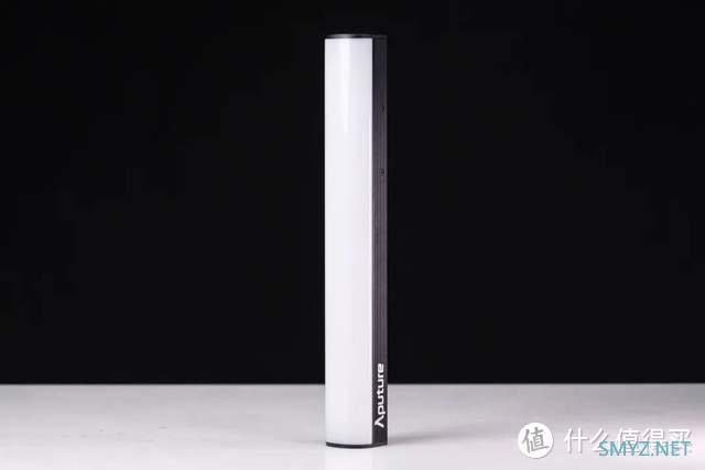 爱图仕首款全彩像素迷你管灯MTPro测评：让你直接看见彩虹？ 