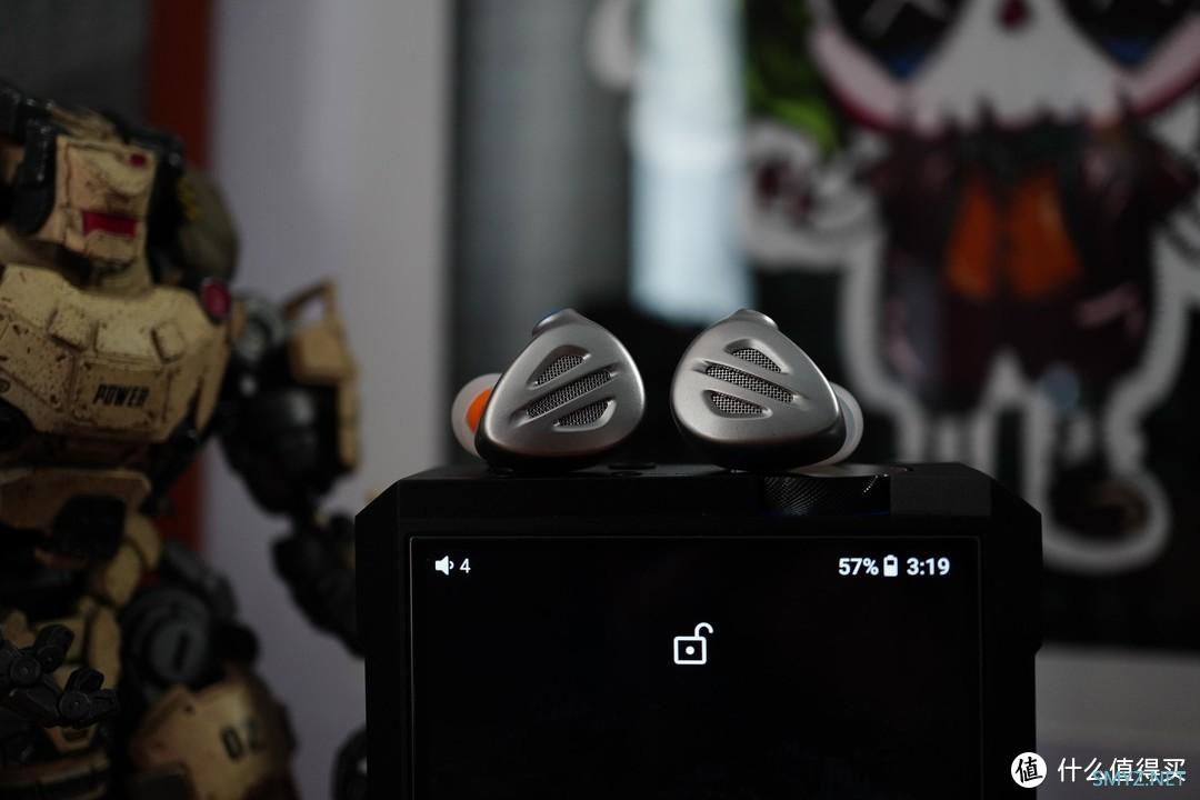 舅舅聊HIFI 篇一百二十六:新起点 新高度 新方向 ----- 聊聊飞傲移动式播放器M17 舅舅聊HIFI 篇一百二十六:新起点 新高度 新方向 ----- 聊聊飞傲移动式播放器M17