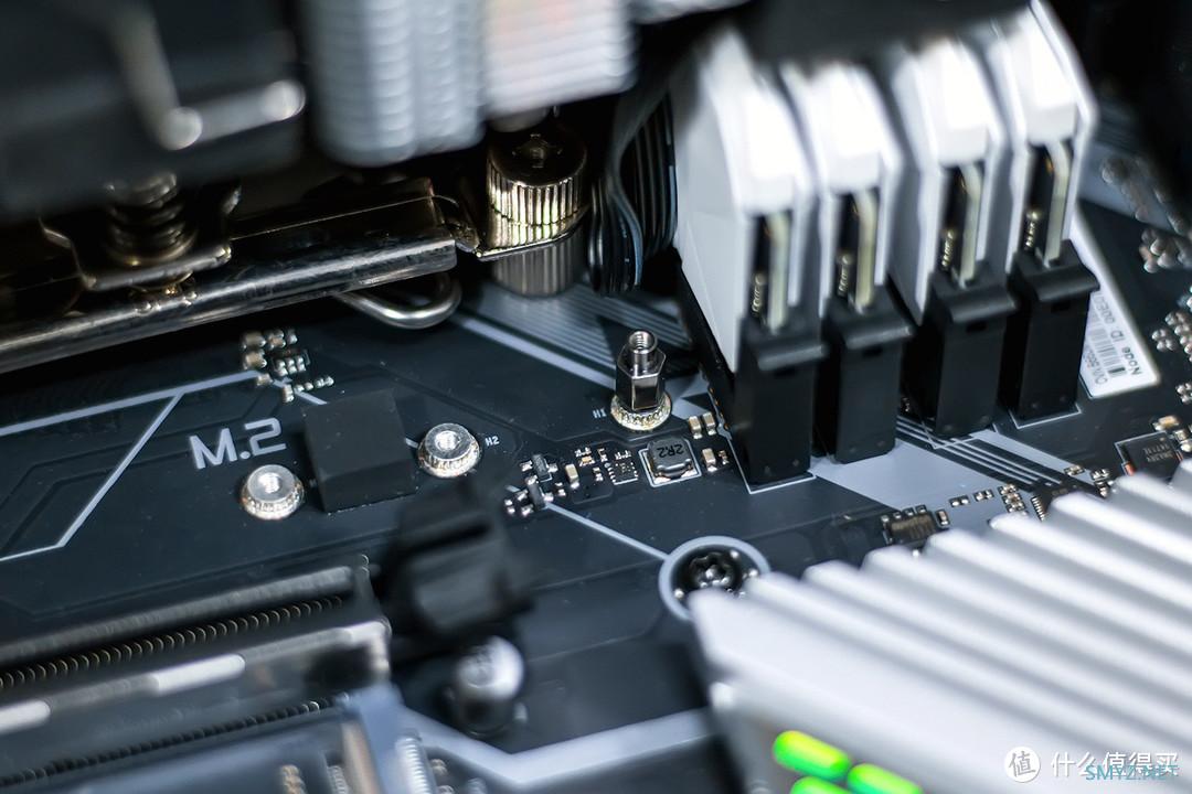 致态TiPro7000三体联名版固态硬盘评测:存储岁月时光,不止于快 致态TiPro7000三体联名版固态硬盘评测:存储岁月时光,不止于快