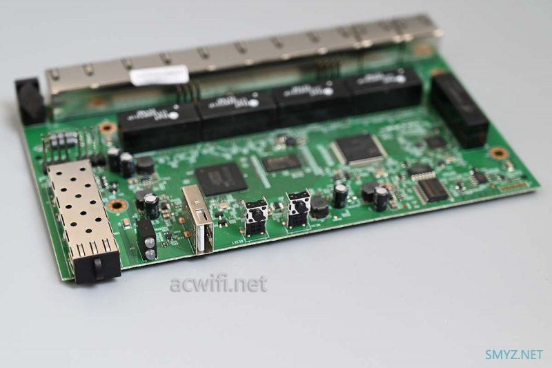 TP-LINk TL-R4111GP-AC拆机，有个2.5G SFP