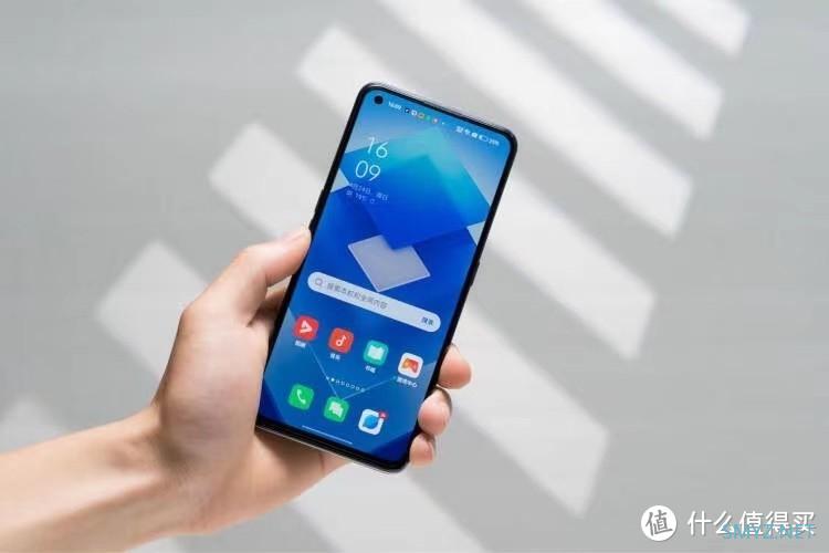 荣耀70Pro同款芯片：256GB+120Hz屏+5000mAh，仅1749元！