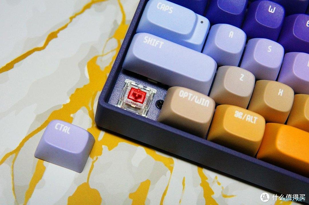 小巧便携，颜值领衔！洛斐小翘星河主题机械键盘评测