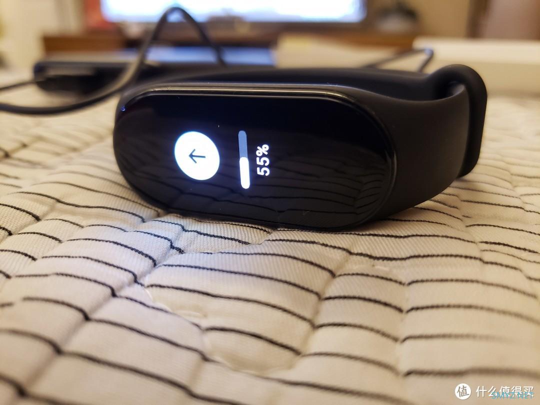 数码 篇十:虽然8代已上市,还是入了小米手环7。 数码 篇十:虽然8代已上市,还是入了小米手环7。