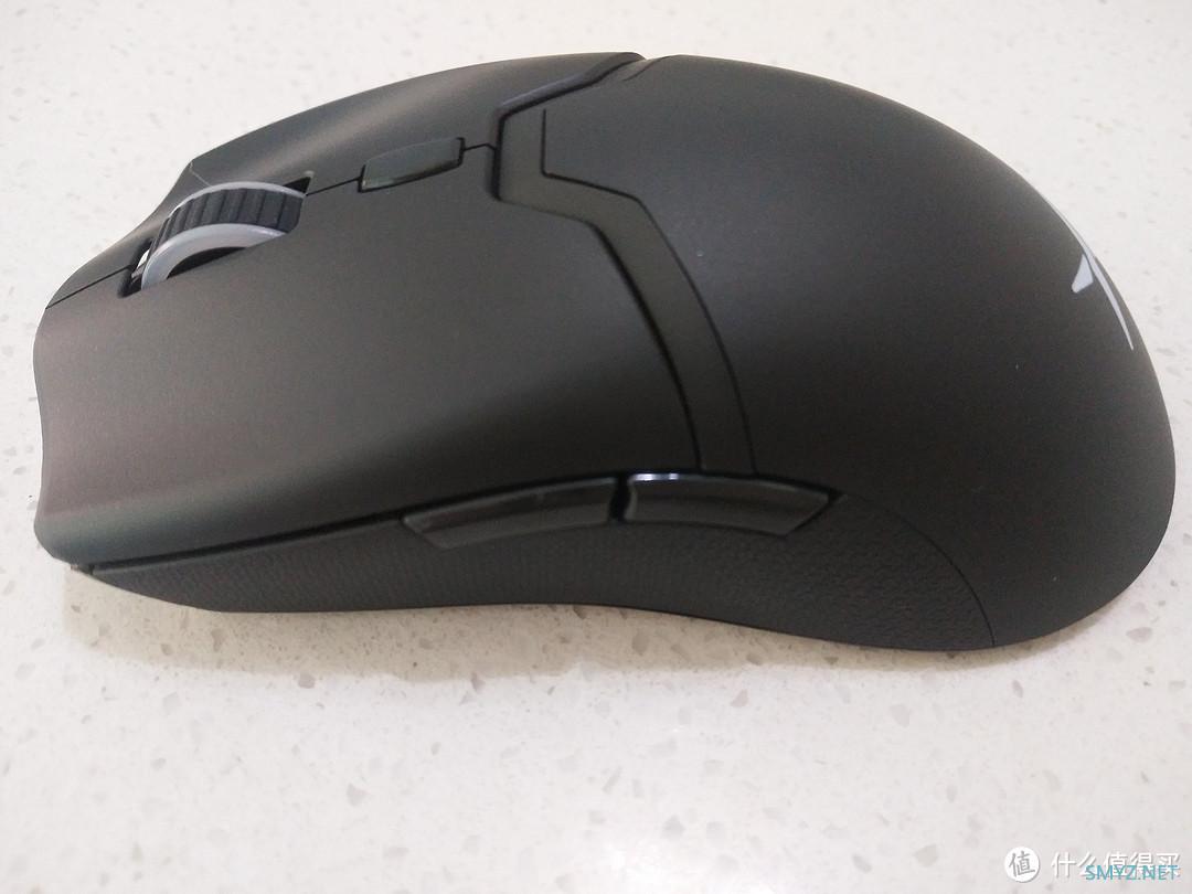 配置高,手感好,多彩 M800Pro 游戏鼠标,值得推荐! 配置高,手感好,多彩 M800Pro 游戏鼠标,值得推荐!