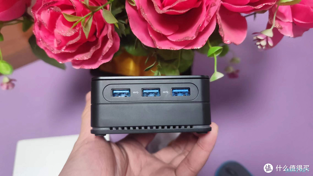 GMK极摩客KB7玩机系列 篇一:PVE8.1核显直通(ISTOREOS+WIN11++SA6400) GMK极摩客KB7玩机系列 篇一:PVE8.1核显直通(ISTOREOS+WIN11++SA6400)