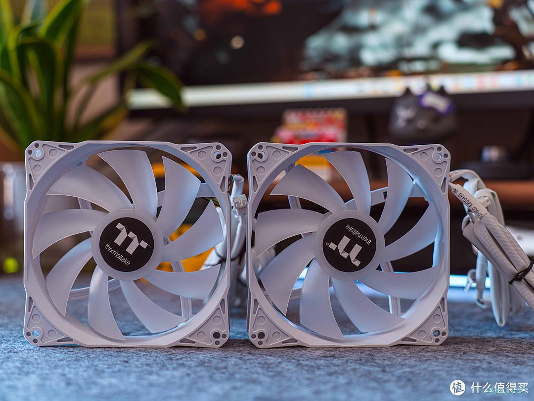 装机不求人 篇四十一：紧凑小机身、性能不妥协｜B760刀锋+索泰4070TI+机械大师C28小视界 装机展示