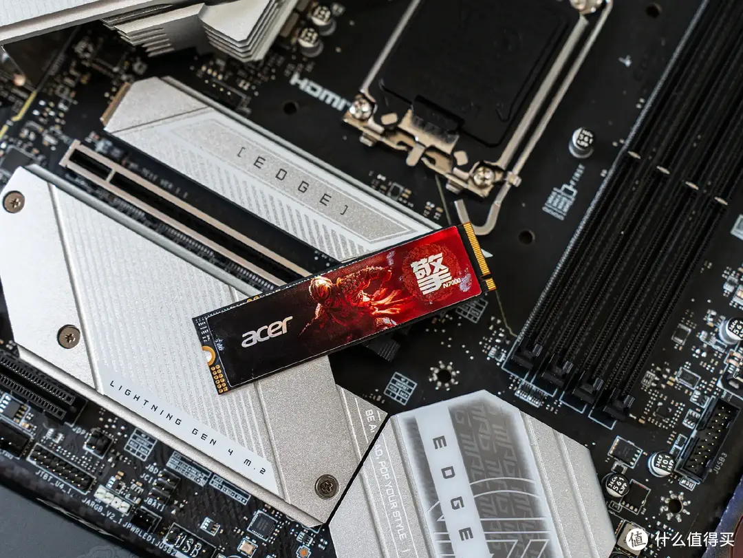 装机不求人 篇四十一：紧凑小机身、性能不妥协｜B760刀锋+索泰4070TI+机械大师C28小视界 装机展示