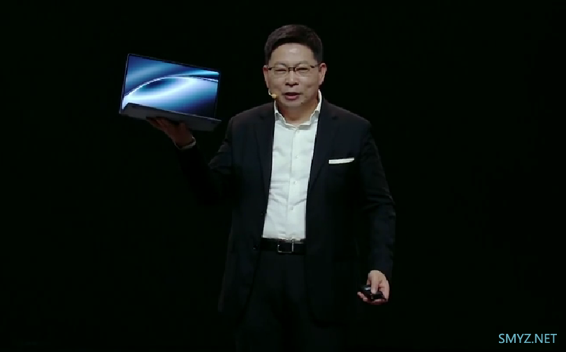 华为发布 MateBook X Pro 顶级笔记本，不足1公斤、3K OLED 柔性屏、酷睿Ultra 处理器、140W快充、盘古AI大模型11199元起